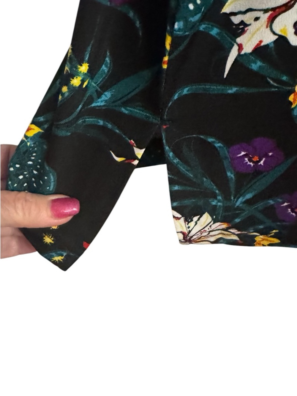 Ulla Popken Gorgeous Black Floral Print A-Line Tunic PLUS: 24/26   #13 - Picture 4 of 7